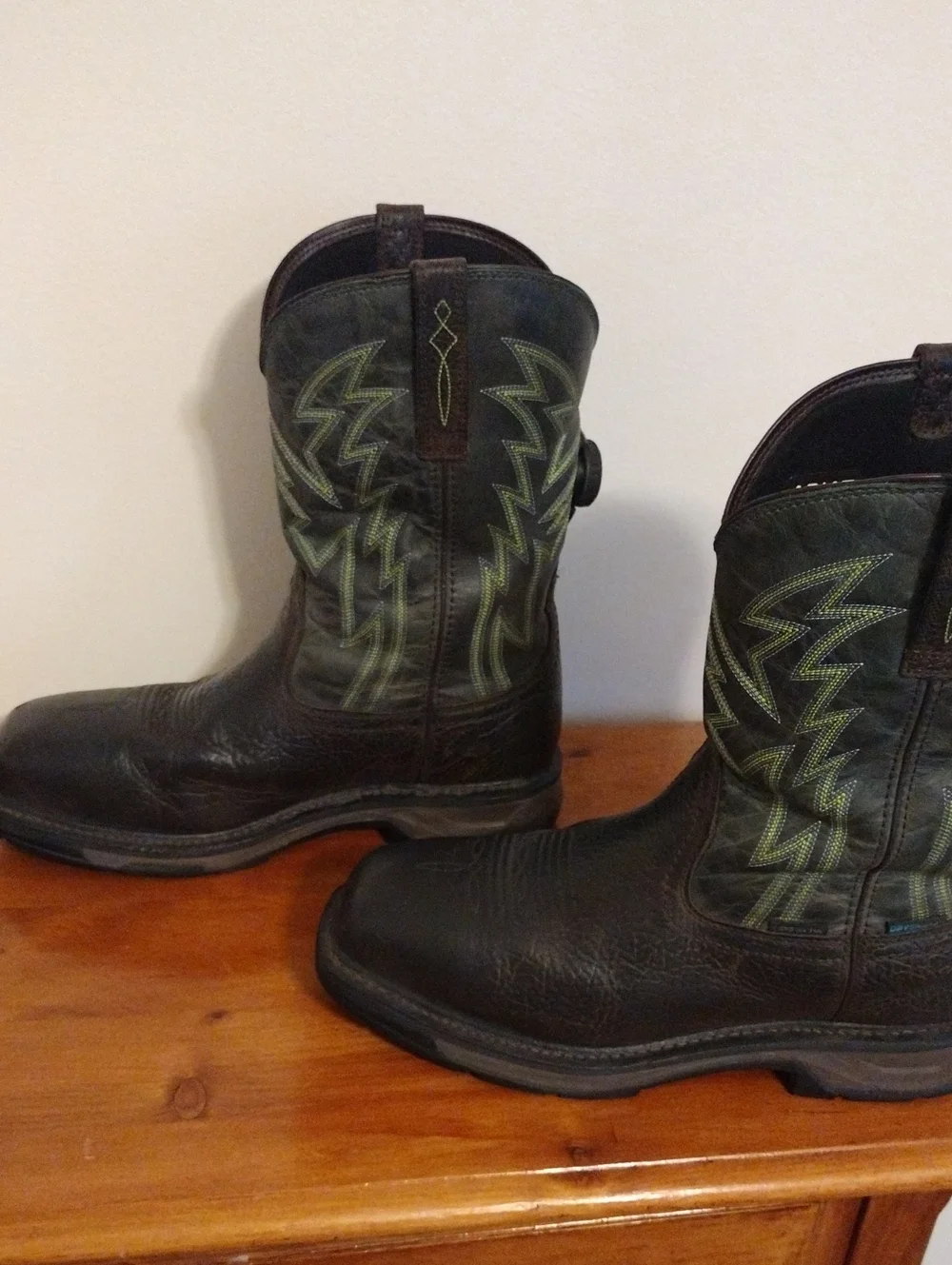Ariat please check
